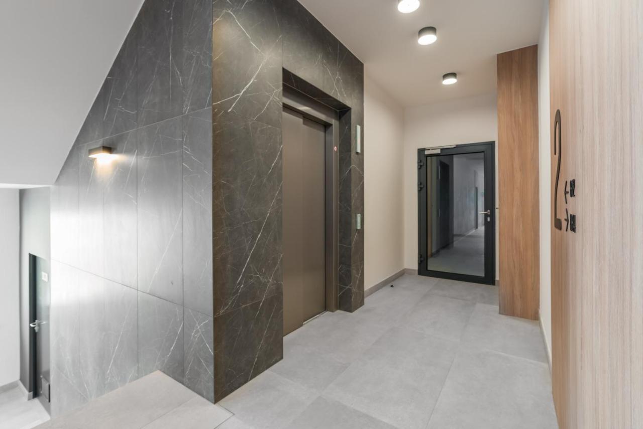 Old Town Apartments Podgorze By Noclegi Renters Poznaň Exteriér fotografie
